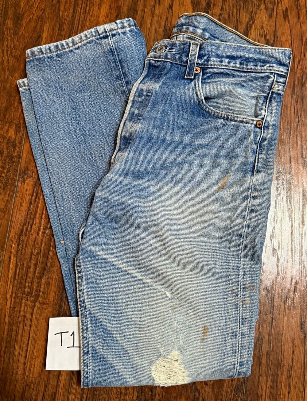Vintage Levi's 501 Men's Blue Light Wash Distressed Jeans Regular Fit 33x32